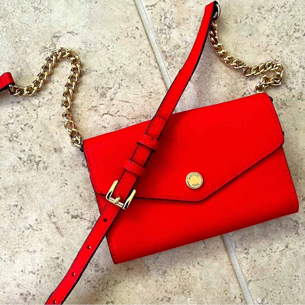 Michael Kors Cherry Red Mini Crossbody Bag with Gold Chain Everyday Casual Purse - Picture 4 of 12
